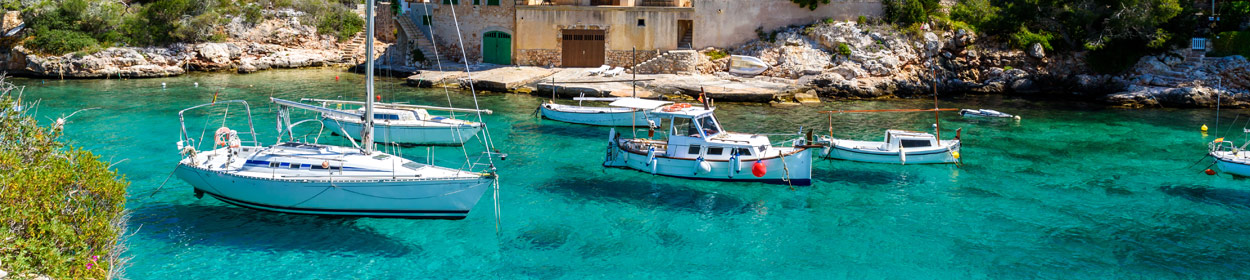 Information on Mallorca (Majorca), Spain. Great guide to Beaches, Resorts, Boat trips, Fiestas, Food, History & more to make your stay in majorca a good one!