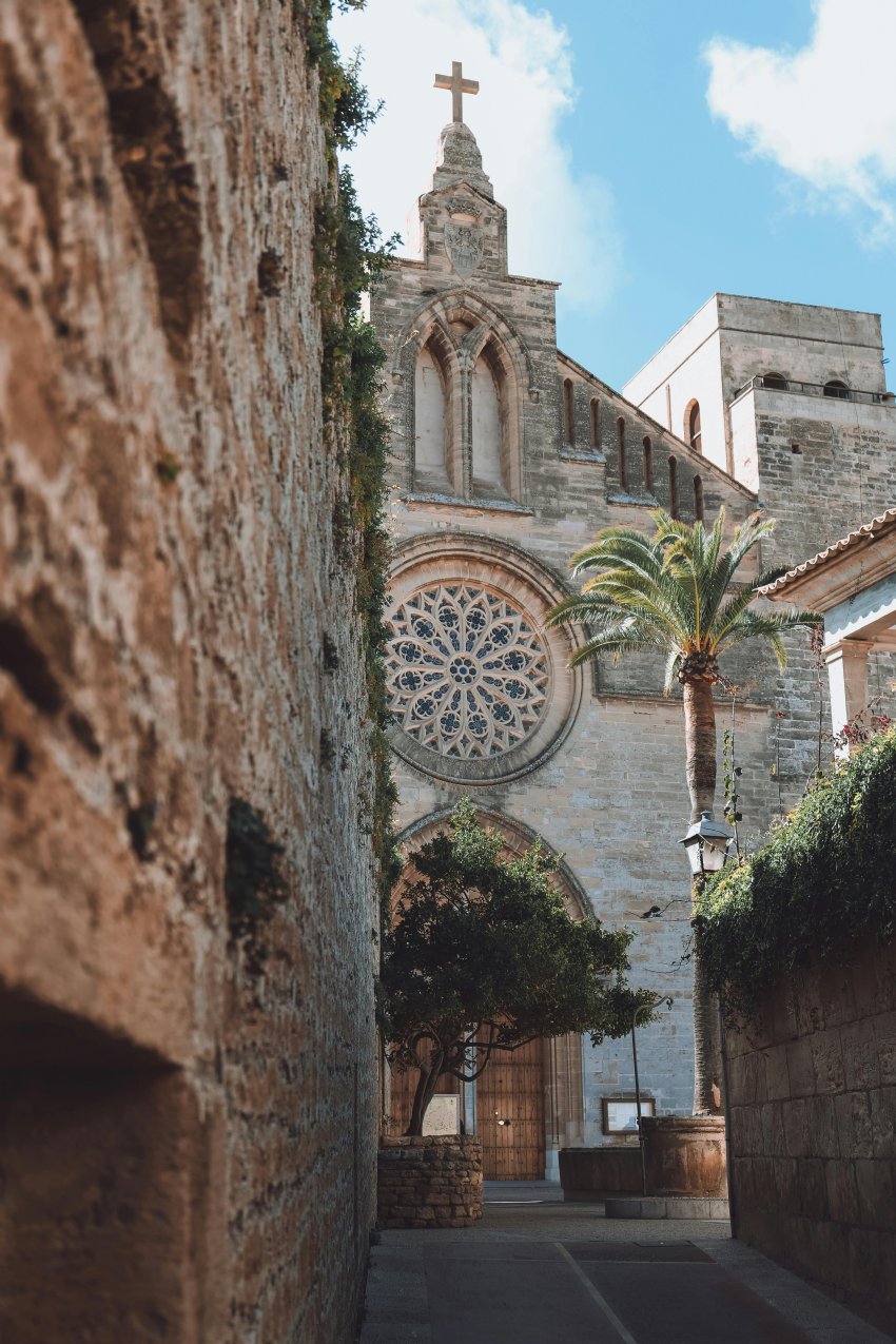 Discover Alcúdia: Mallorca’s Timeless Gem